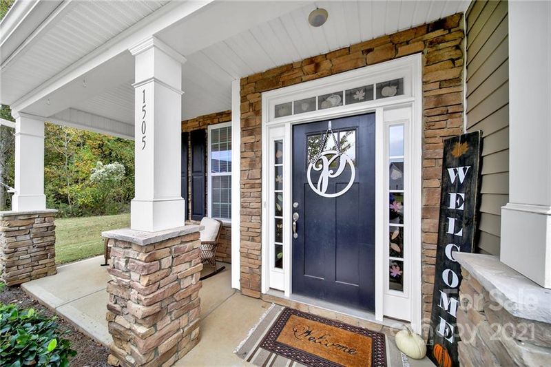 1505 Hedge Apple Rd, Clover, SC 29710