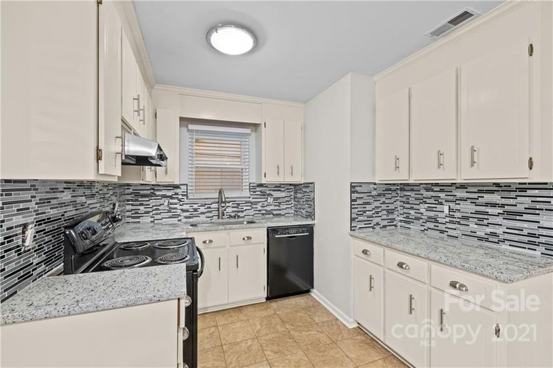 10026 Topeka Dr, Mint Hill, NC 28227