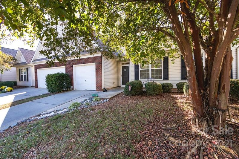 4514 Glenlea Commons Dr, Charlotte, NC 28216