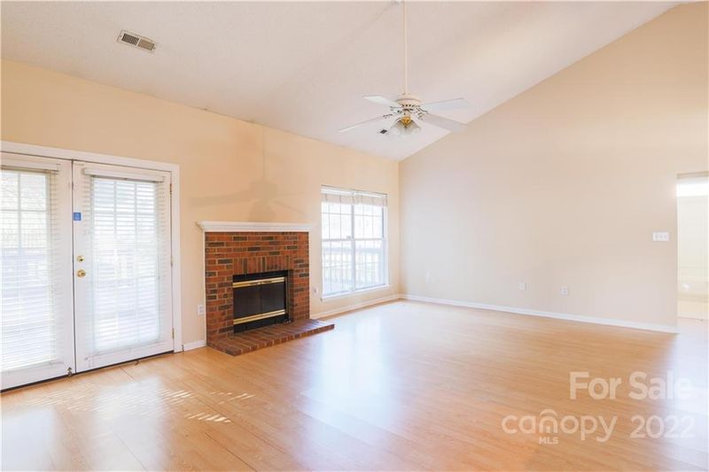 3108 Gulfstream Ct, Charlotte, NC 28105