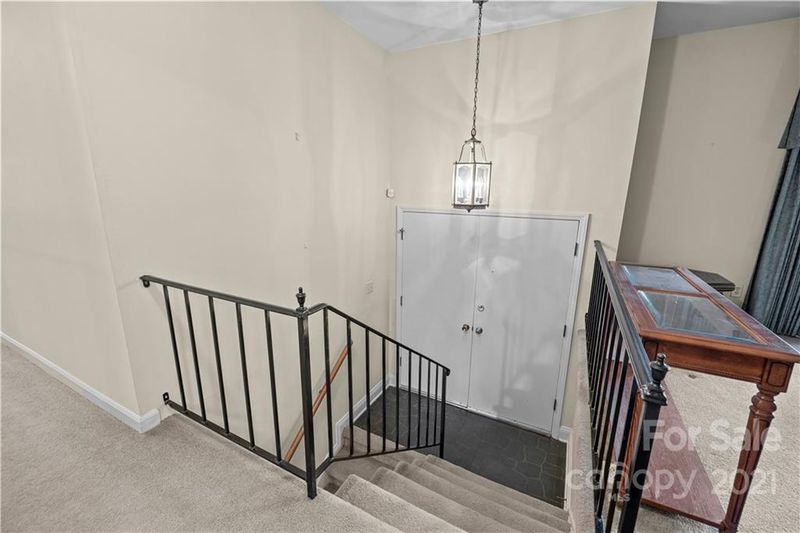 3737 Brookwood Rd, Charlotte, NC 28215