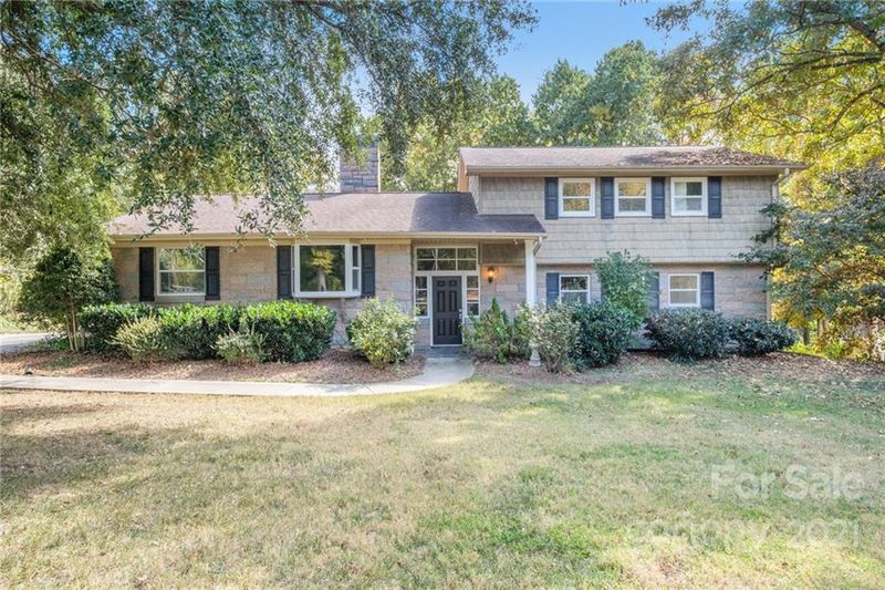 971 Burrage Rd, Concord, NC 28025