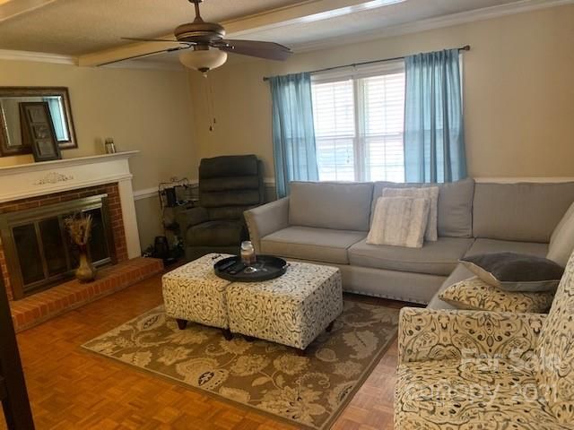 5430 Mallard Dr, Charlotte, NC 28227