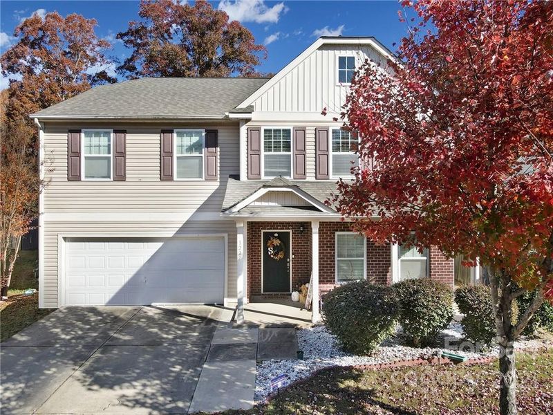 1227 Century Dr, Clover, SC 29710