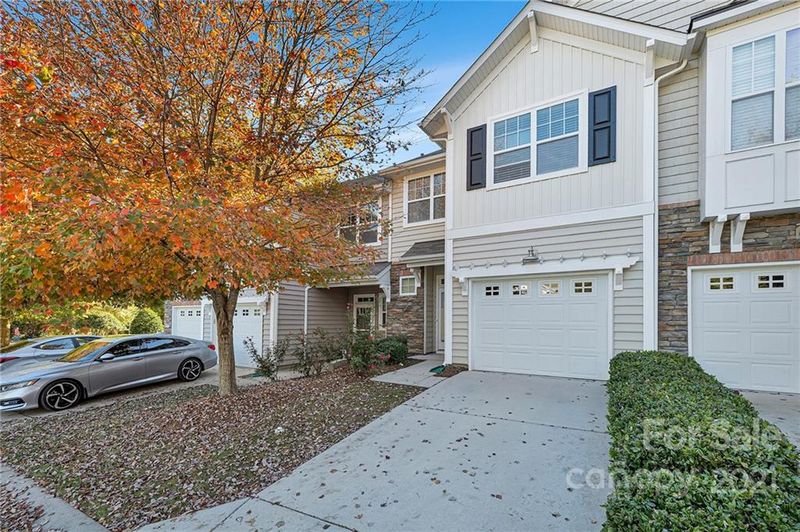 884 Petersburg Dr, Fort Mill, SC 29708