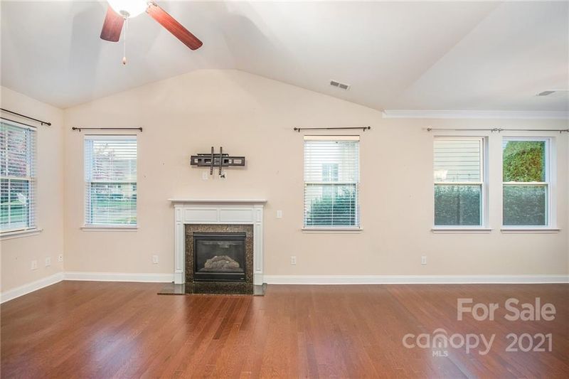 3204 Lock Erne Ave, Kannapolis, NC 28081