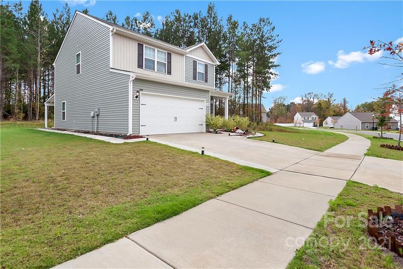 5218 Upton Pl, Charlotte, NC 28215