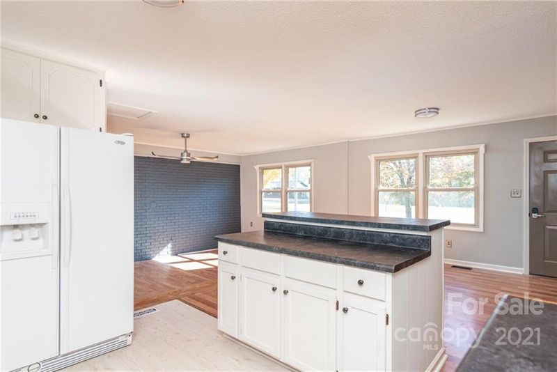 126 Jo Monni Loop, Statesville, NC 28625
