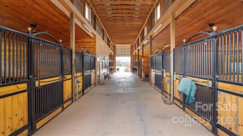 162 Watts Farm Ln, Mooresville, NC 28115