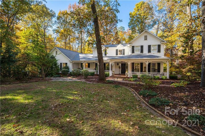 162 Cricket Creek Dr, Cherryville, NC 28021