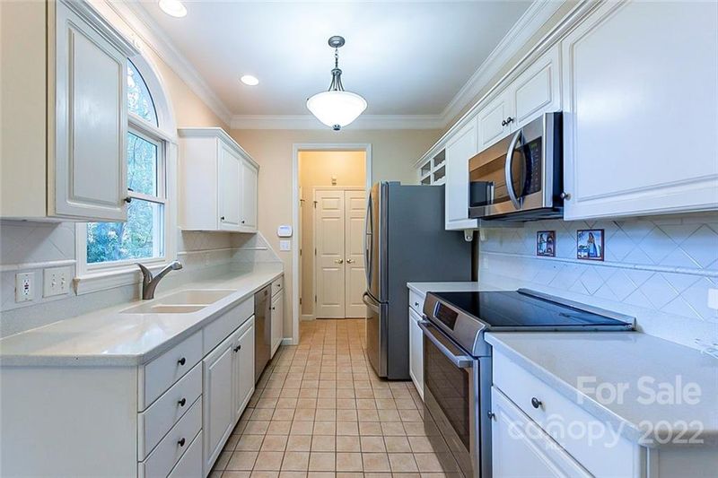 355 Peppermill Dr, Rock Hill, SC 29732