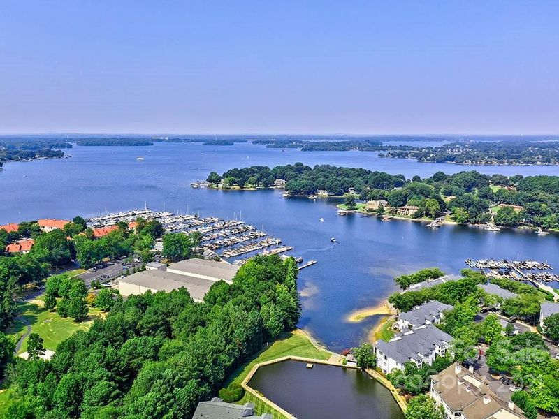 18817 Nautical Dr #203, Cornelius, NC 28031
