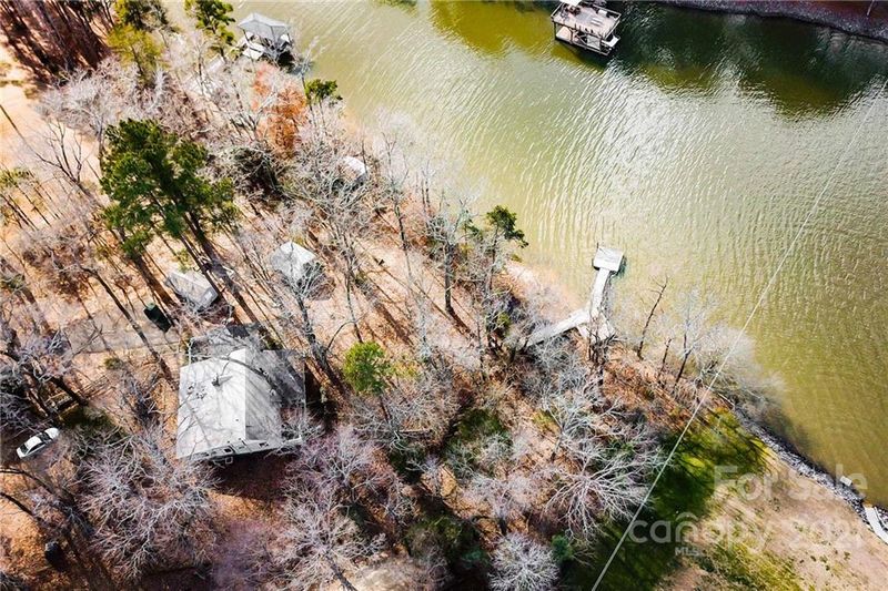2207 Seaside Rd, York, SC 29745
