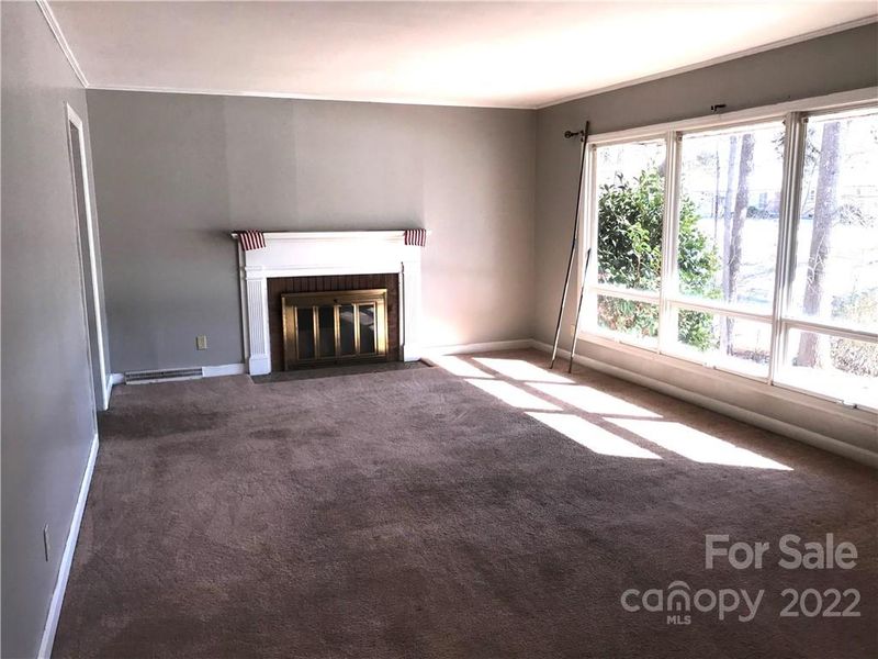 1816 Archwood Dr, Gastonia, NC 28052