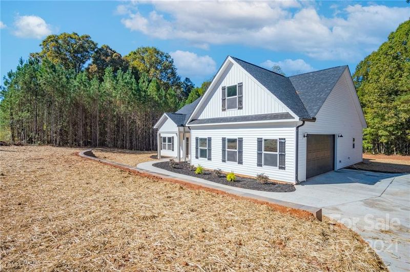 7404 Finch Ln, Vale, NC 28168