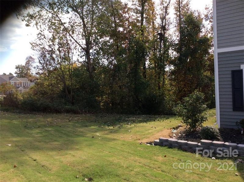 1123 Tangle Ridge Dr, Concord, NC 28025