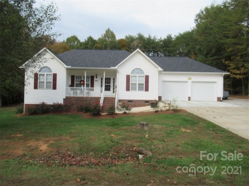 4593 Brave Ave, Maiden, NC 28650