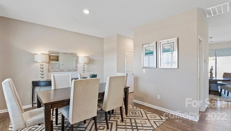 9067 Remnick Dr #299, Gastonia, NC 28056