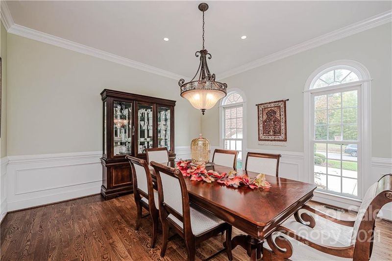 1318 Lost Oak Rd, Charlotte, NC 28270