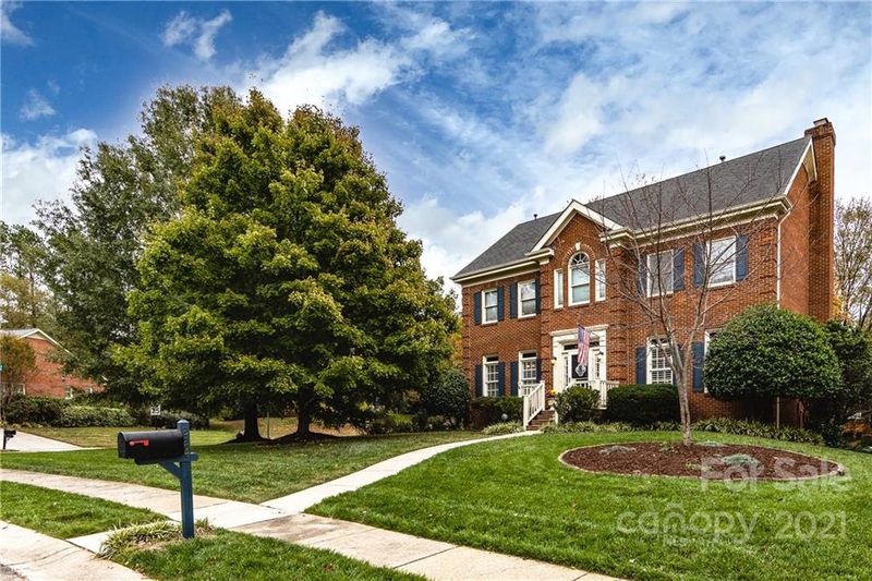 224 Rosedale Ln, Matthews, NC 28105