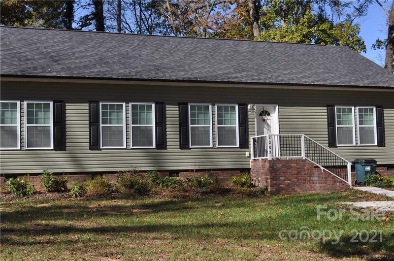 2203 Billy St, Kannapolis, NC 28083