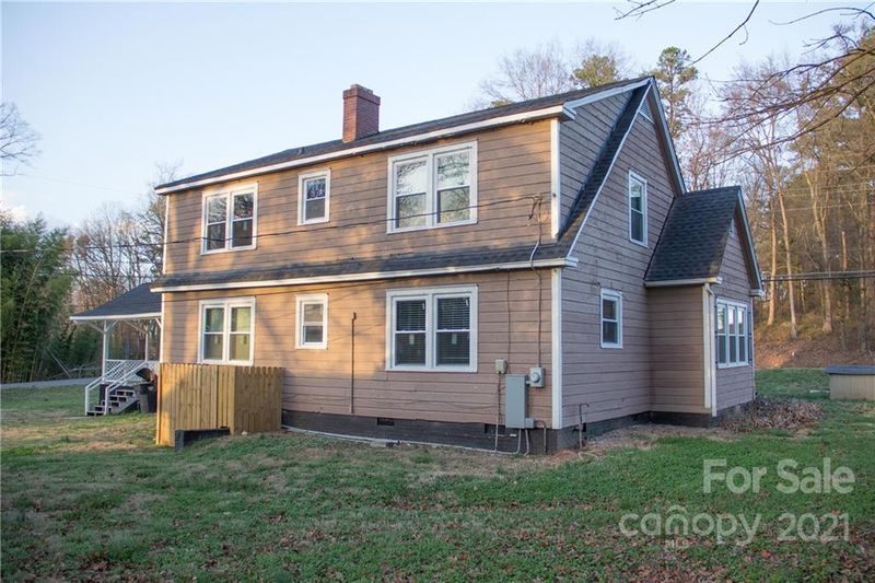 103 Princess Ln, Dallas, NC 28034