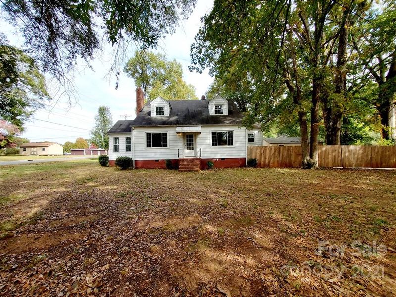 201 Blanche Ave, Belmont, NC 28012