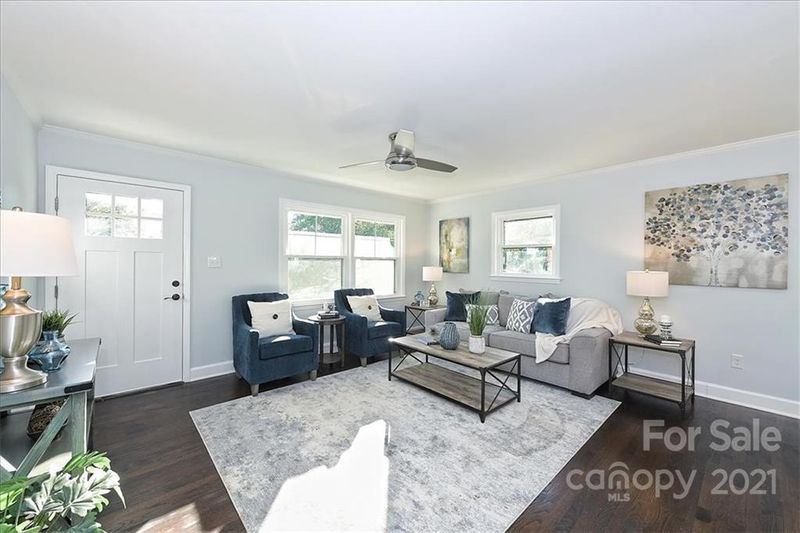 7216 Mapleridge Dr, Charlotte, NC 28210