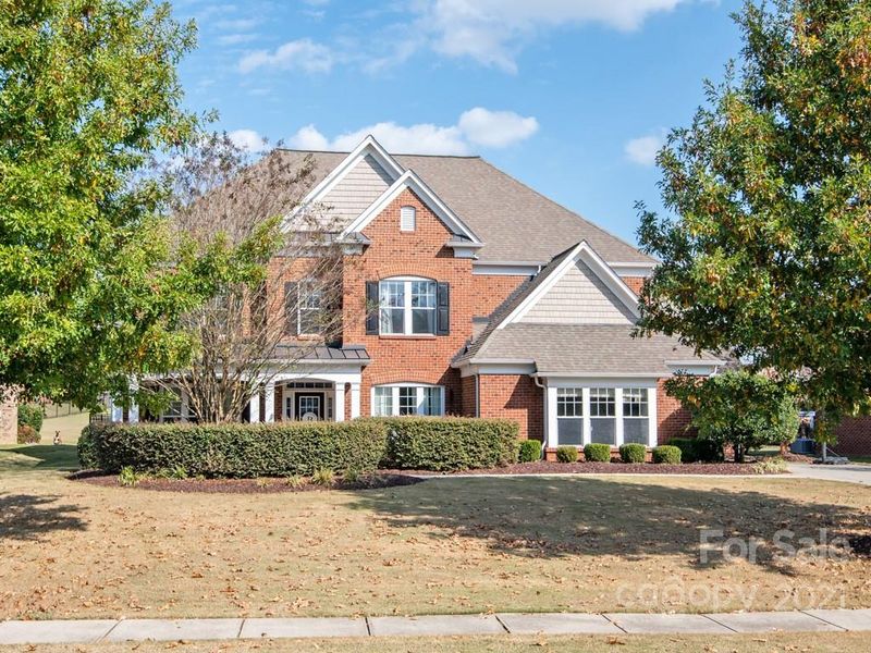10009 Chimney Dr, Waxhaw, NC 28173