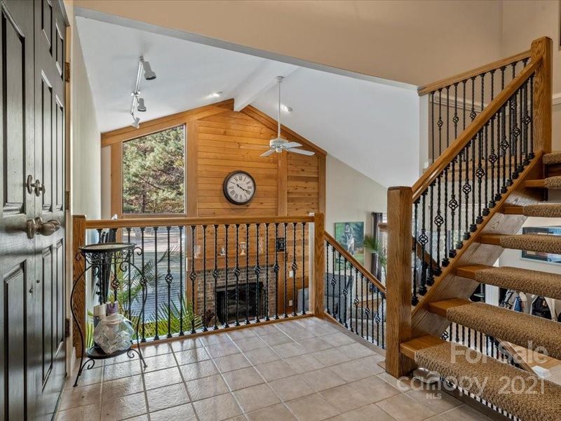 9431 Hunting Ct, Matthews, NC 28105