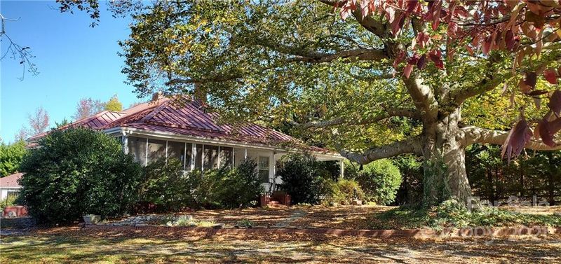 2251 Boheler Rd, Clover, SC 29710