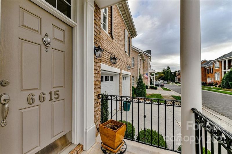 6615 Wakehurst Rd, Charlotte, NC 28226