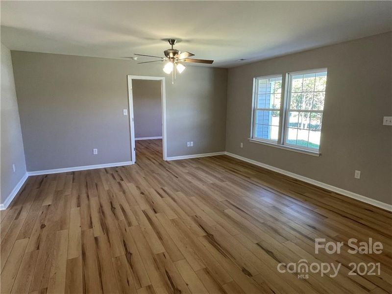6133 Avalon Dr, Kannapolis, NC 28081