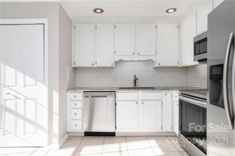1014 Austin Ave, Kannapolis, NC 28083