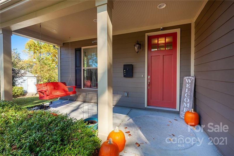 709 E 25th St, Charlotte, NC 28205