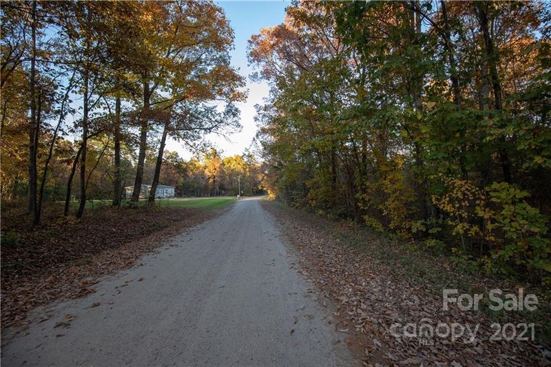146 Dowell Rd, Olin, NC 28660