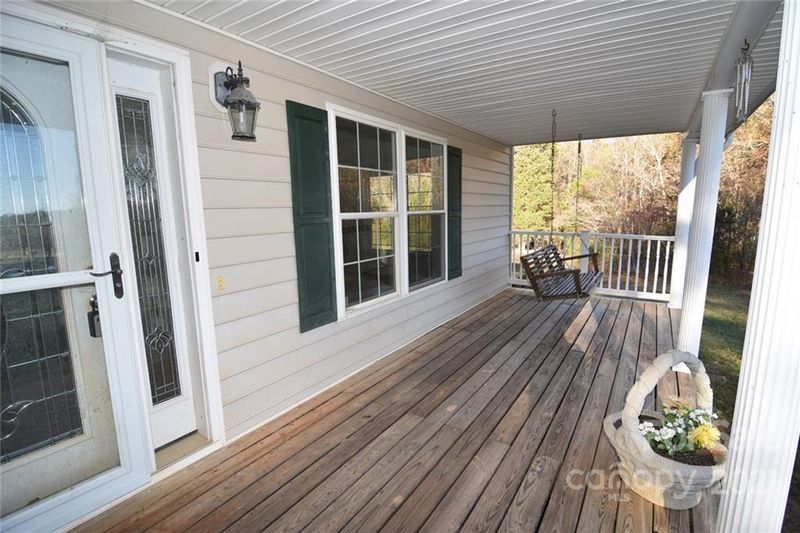 4578 Little Mountain Rd, Catawba, NC 28609