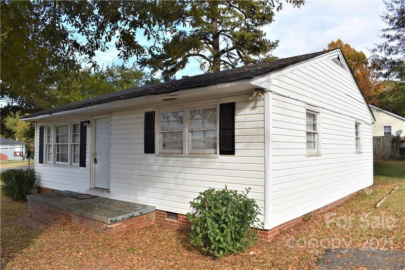 2102 Bethlehem Ave, Gastonia, NC 28054