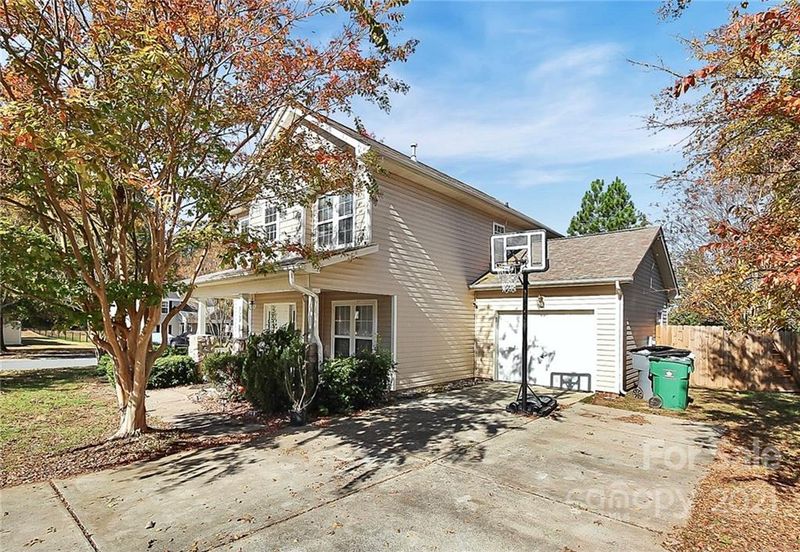 4830 Coppala Dr, Charlotte, NC 28216