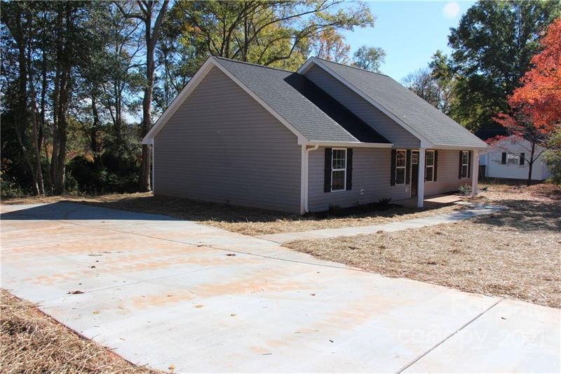 435 Grace Ave, Lancaster, SC 29720