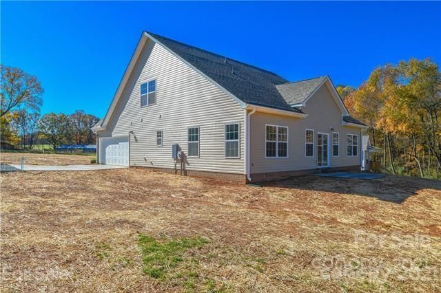 503 S White St, Marshville, NC 28103