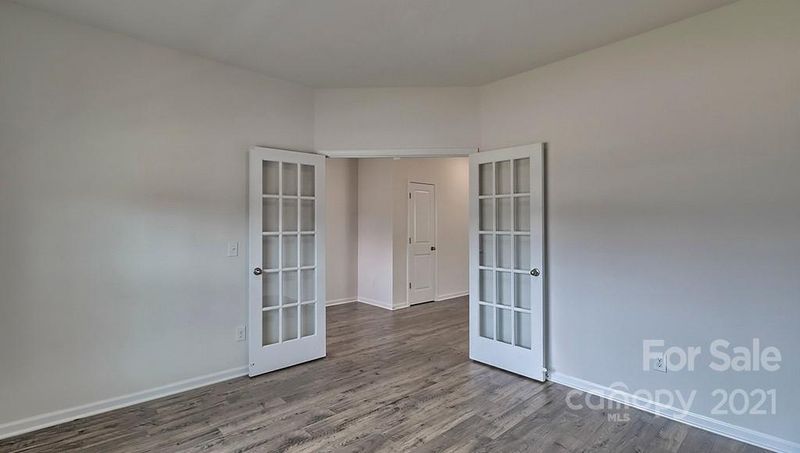 7875 Stonehouse Dr #381, Gastonia, NC 28056