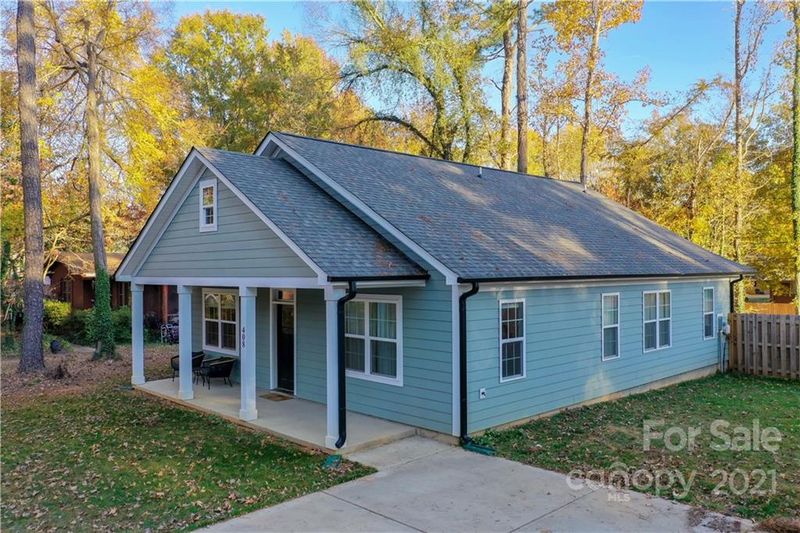 408 Gray Dr, Charlotte, NC 28213