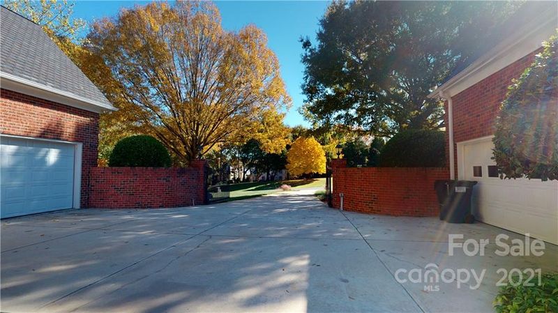 549 Walden Trl, Waxhaw, NC 28173