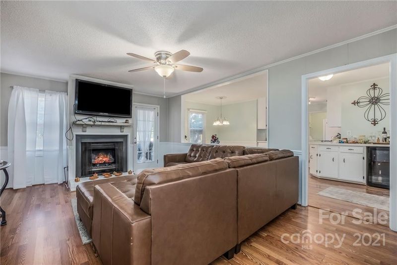 8204 Rocky River Rd, Harrisburg, NC 28075