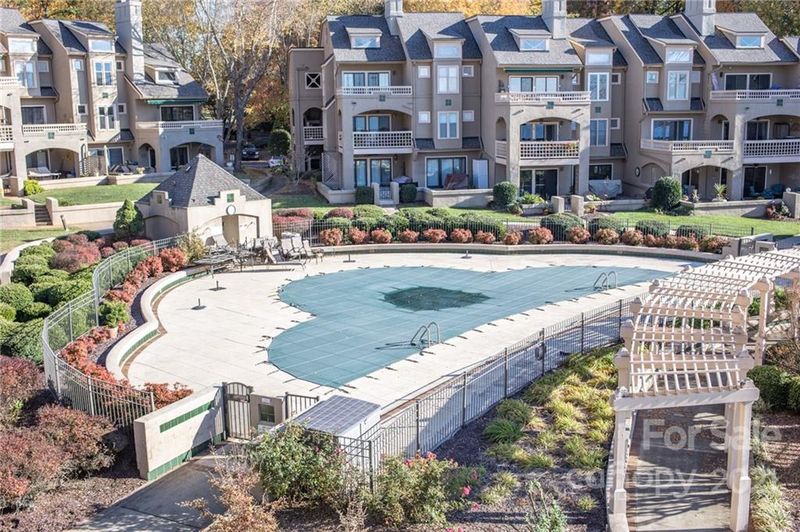 651 Portside Dr, Davidson, NC 28036