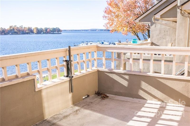 651 Portside Dr, Davidson, NC 28036