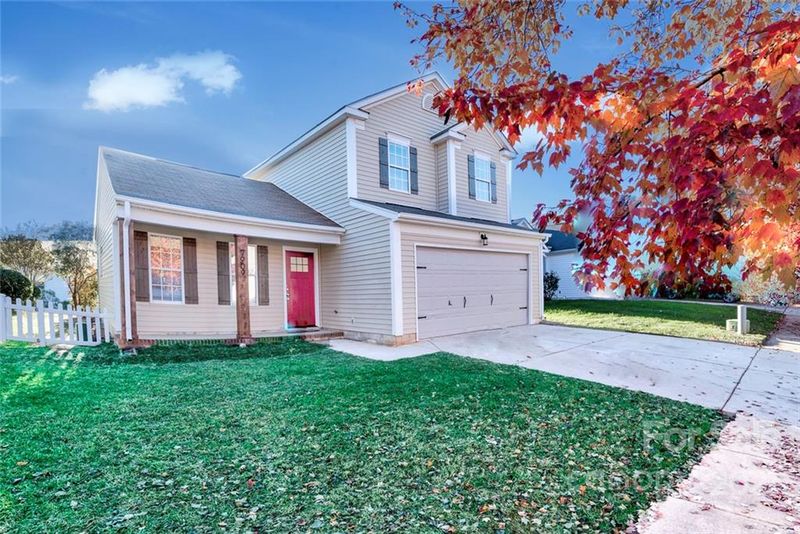 7909 Paper Birch Dr, Charlotte, NC 28215