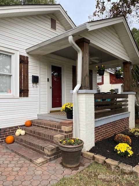 205 Summit Ave, Mount Holly, NC 28120