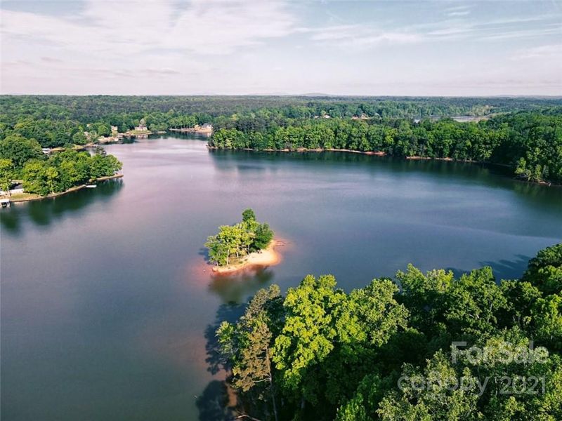 805 Mayapple Way, Belton, NC 28012